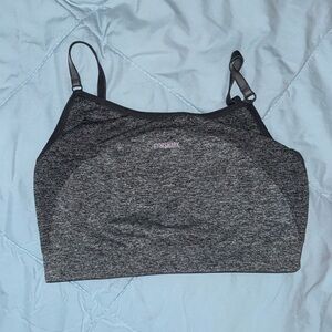 GymShark Flex Strappy Sports Bra - Medium - Grey & Pink
